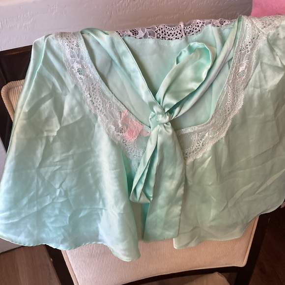 Victoria’s Secret super sexy, seafoam, green size large lingerie w/ rhinestones - Picture 10 of 11